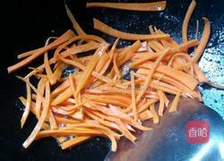 大白菜炒肉的做法图解5