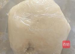 肉松豆沙蛋黄酥的做法图解3