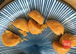 肉松豆沙蛋黄酥的做法图解7