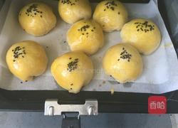 肉松豆沙蛋黄酥的做法图解22