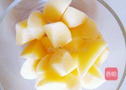 土豆炖豆角的做法图解2