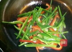 蚝油海鲜菇的做法图解2