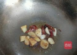 土豆炖五花肉的做法图解4