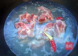 黄豆酱炖排骨的做法图解2