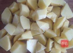 拔丝土豆的做法图解1