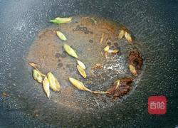 红萝卜土豆丝的做法图解4