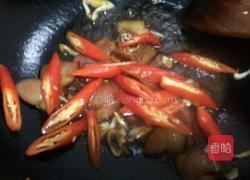 腊肉炒老芋头的做法图解13