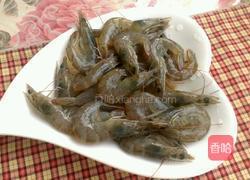 家常水煮大虾的做法图解1