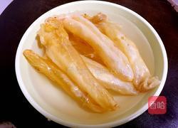 花胶玉竹炖乳鸽的做法图解1