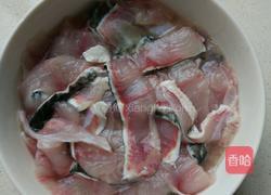 生炒鱼片的做法图解1