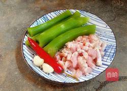 孜然肉丝的做法图解1