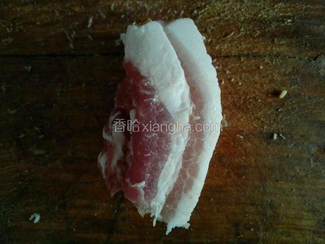 准备好所需的食材。