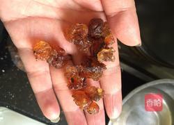 桃胶雪莲子汤的做法图解2