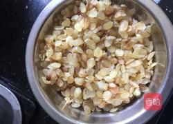 桃胶雪莲子汤的做法图解5