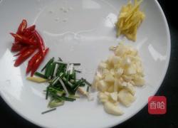 泡椒炒藕带的做法图解3