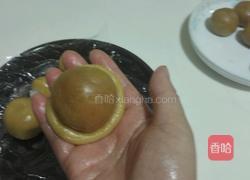 莲蓉蛋黄月饼的做法图解10