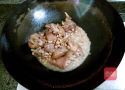 花生炖猪蹄的做法图解7