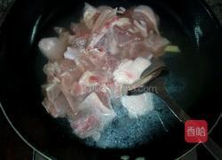 土豆鸭的做法图解1