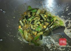 咸蛋黄烧茄子的做法图解8