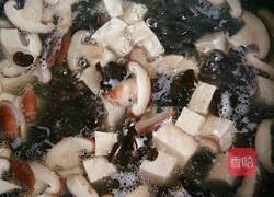 开胃酸辣汤的做法图解5