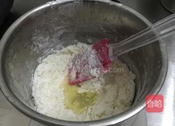 自制糖皮翻糖蛋糕的做法图解2