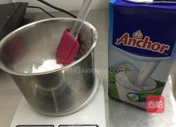 自制糖皮翻糖蛋糕的做法图解3