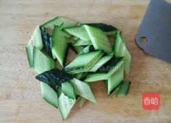 黄瓜木耳炒肉的做法图解3