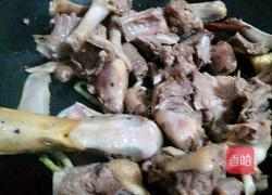 酸菜老鸭汤的做法图解4