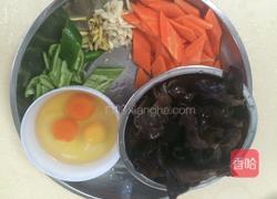 胡萝卜木耳炒鸡蛋的做法图解6