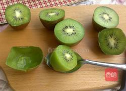 猕猴桃果泥的做法图解2