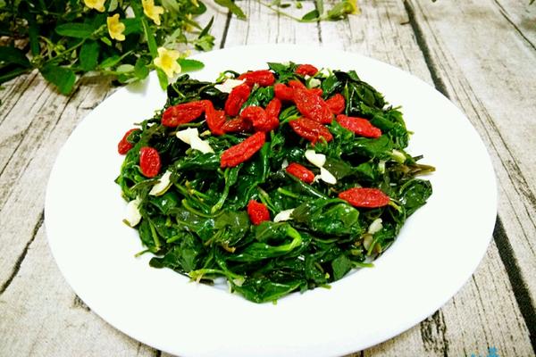 枸杞叶的花样做法