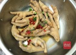 酸辣鸡脚的做法图解3
