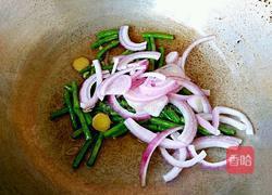 洋葱炒豆角的做法图解8