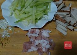 熏干芹菜的做法图解2