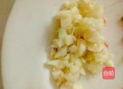 芹菜炒小酥肉片的做法图解5