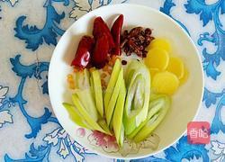 炒鸡架的做法图解5