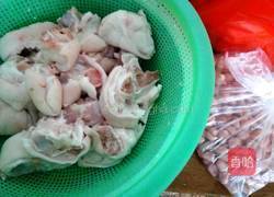 花生猪蹄的做法图解1
