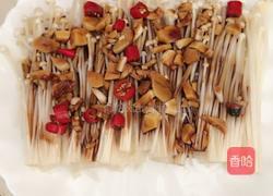 蒜香金针菇（微波炉）的做法图解3