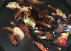香辣爽口凤爪的做法图解3
