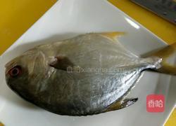 香菇豆腐鱼的做法图解1