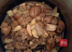 土豆闷猪脚的做法图解9