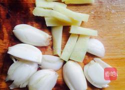 土豆烧肉的做法图解3