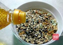 广式五仁月饼的做法图解6