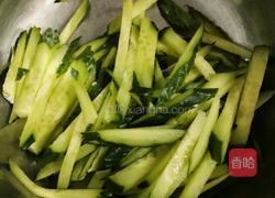 鸡蛋拌黄瓜的做法图解6