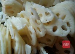 豆皮拌莲藕的做法图解2