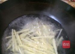 炸土豆条的做法图解4