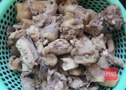 炖公鸡的做法图解3