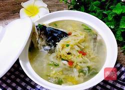 酸菜鱼头汤的做法图解6