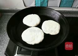 老式发面大饼的做法图解8