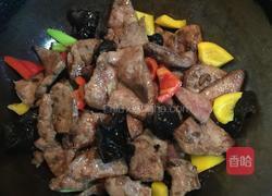 木耳炒猪肝的做法图解13